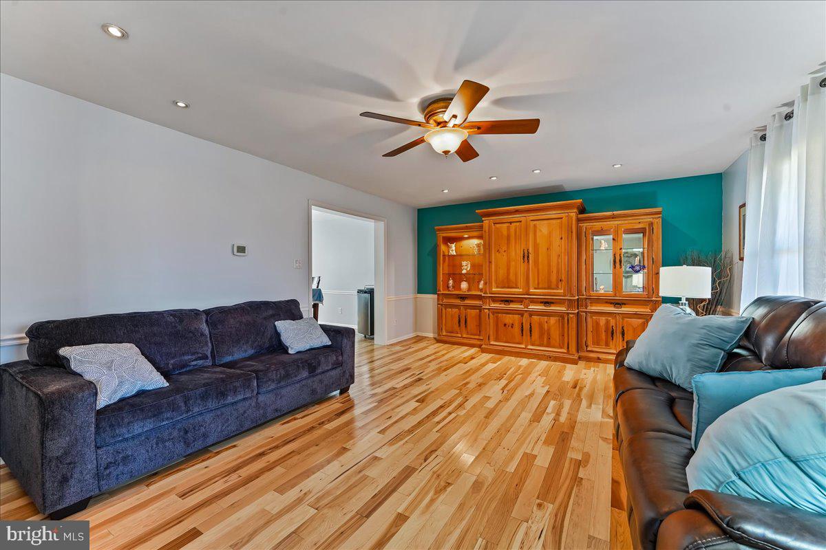 75 New Road Aston, PA 19014 - Photo 8 of 59 Living Room - Hardwood floors throughout this home