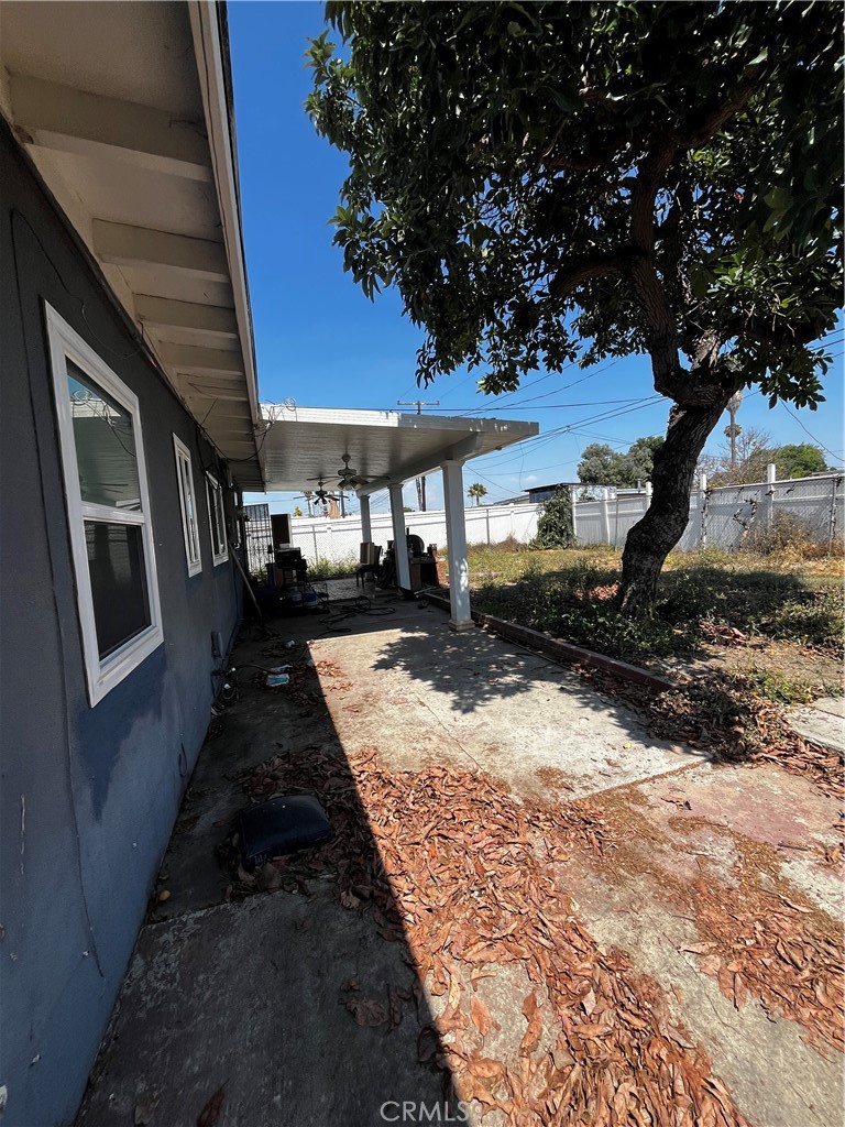 1609 West 166th Street Compton, CA 90220 - Photo 13 of 19 LOTS OF SPACE