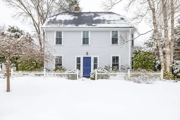 $1,405,000 | 3 Midland Road, Wellesley, MA 02482