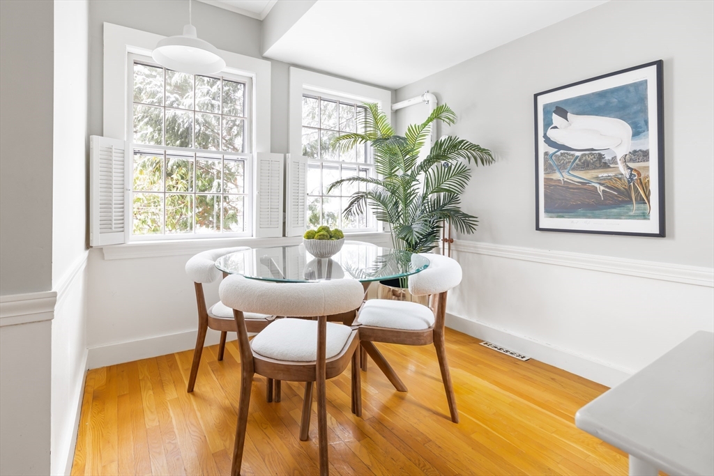 3 Midland Road Wellesley, MA 02482 - Photo 11 of 35