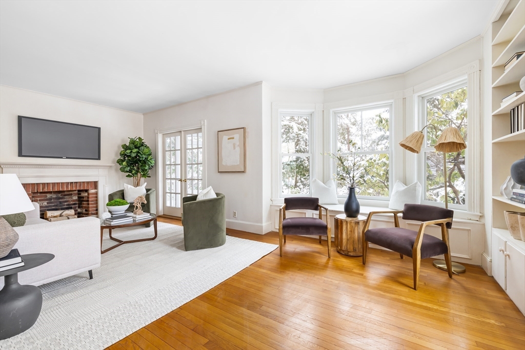 3 Midland Road Wellesley, MA 02482 - Photo 3 of 35