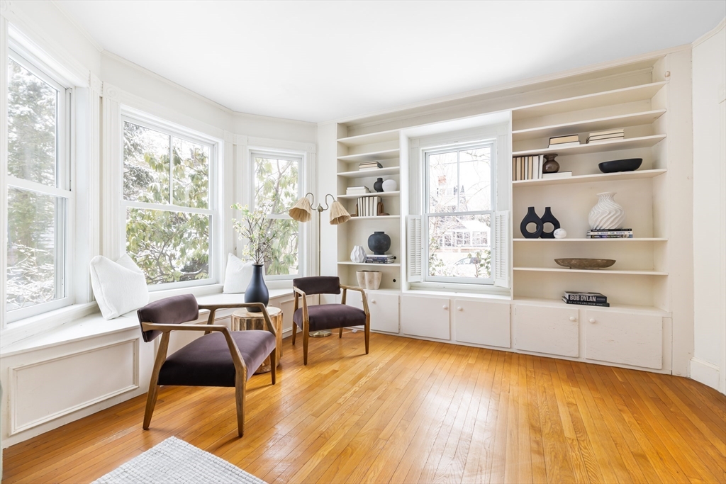 3 Midland Road Wellesley, MA 02482 - Photo 5 of 35