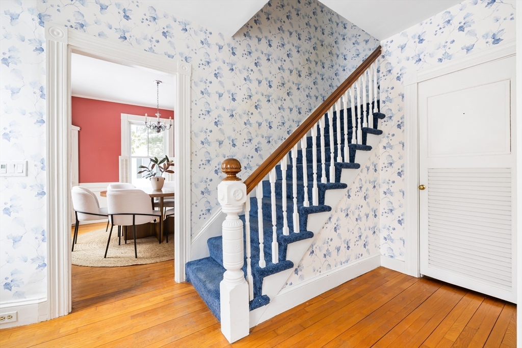 3 Midland Road Wellesley, MA 02482 - Photo 6 of 35