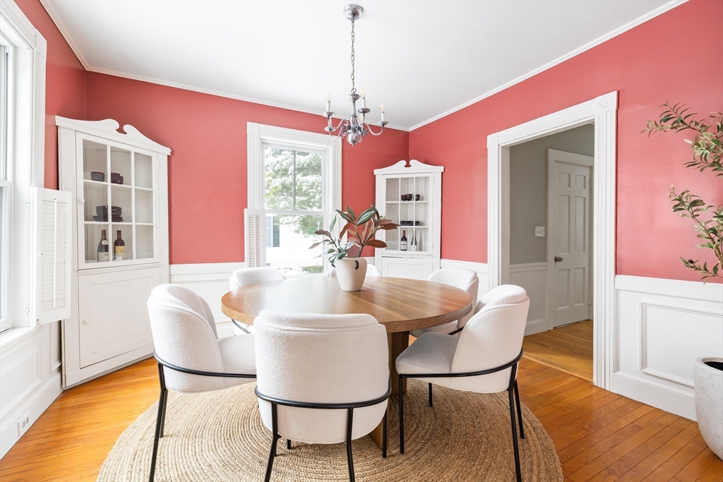 3 Midland Road Wellesley, MA 02482 - Photo 7 of 35