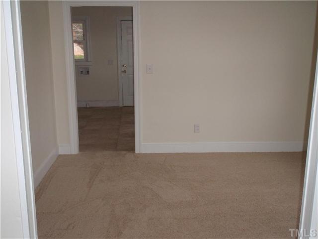 715 Roxboro Street Roxboro, NC 27573 - Photo 4 of 7