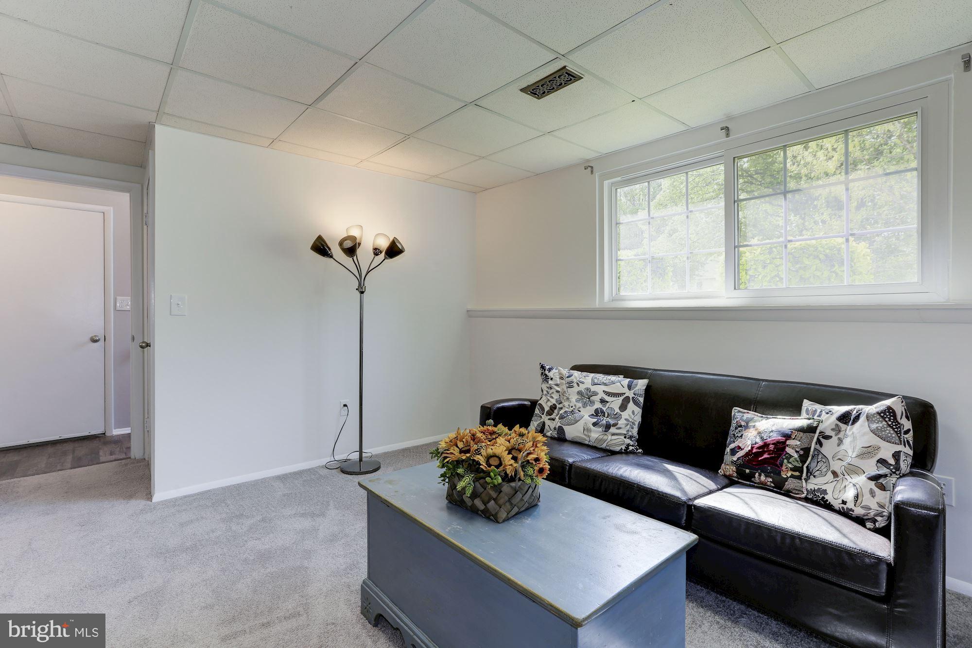 9418 Northgate Road Laurel, MD 20723 - Photo 31 of 49 LL Family Room