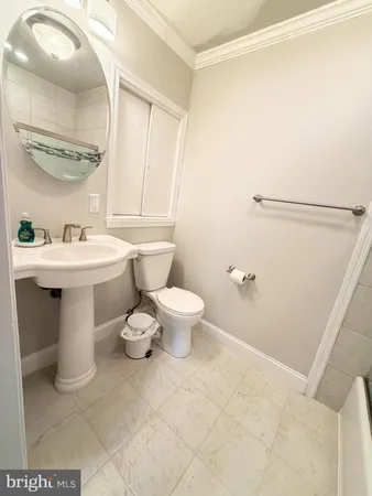 $3,300 | 6 East Aylesbury Road, Lutherville-Timonium, MD 21093