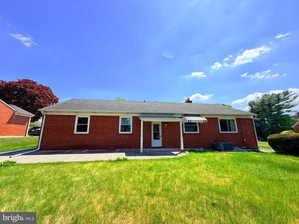 $3,300 | 6 East Aylesbury Road, Lutherville-Timonium, MD 21093