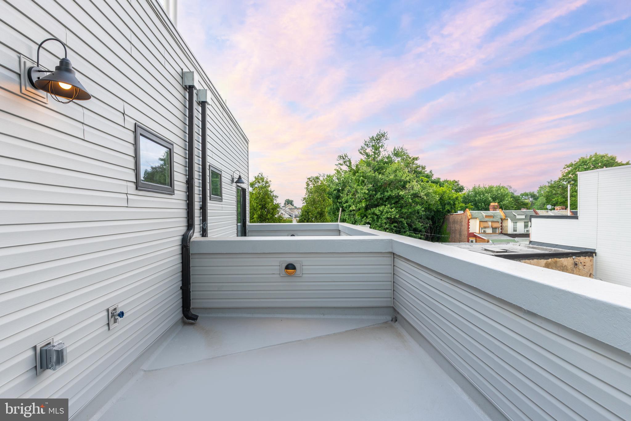 134 East Sharpnack Street Philadelphia, PA 19119 - Photo 30 of 37