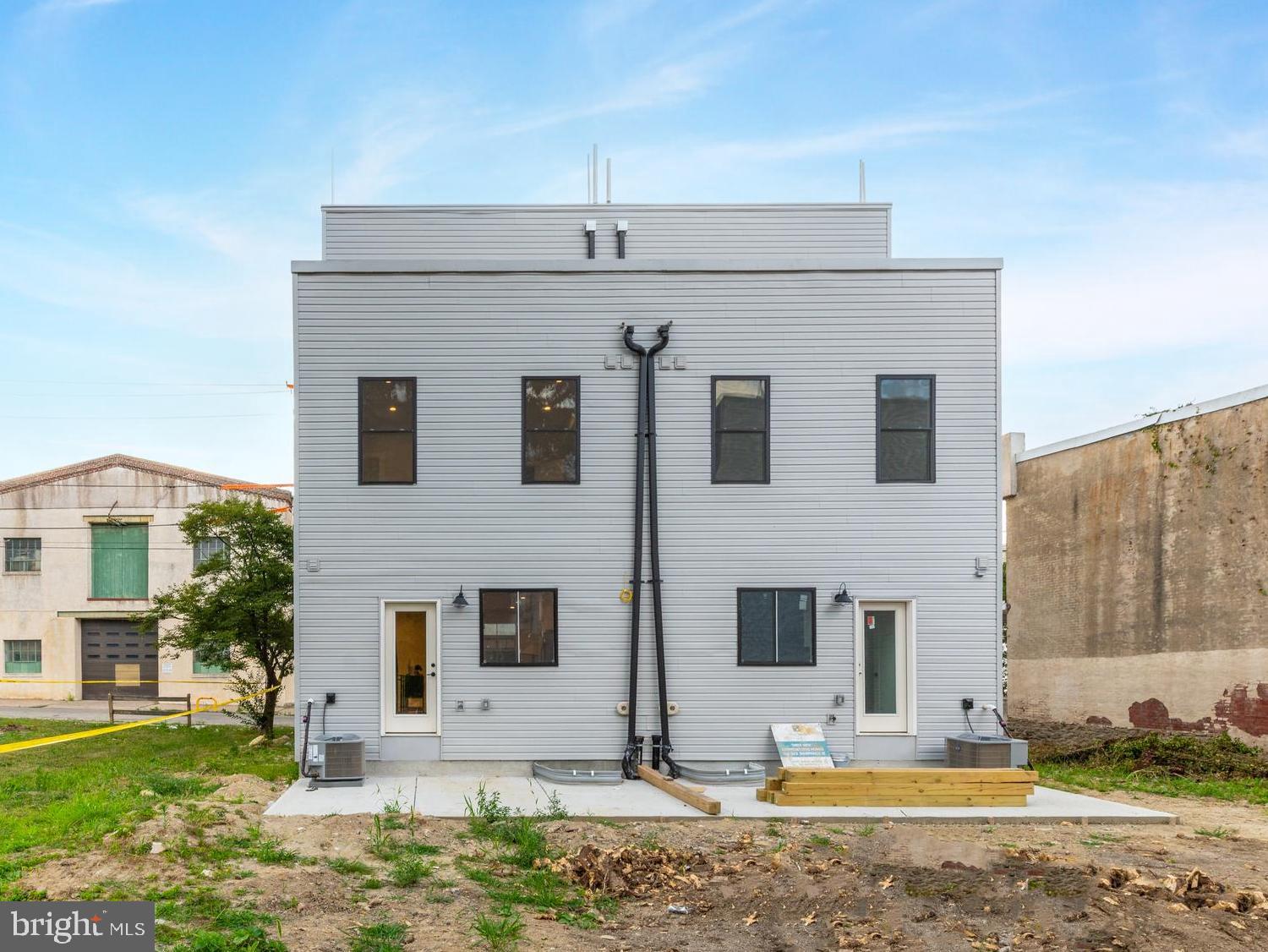 134 East Sharpnack Street Philadelphia, PA 19119 - Photo 35 of 37