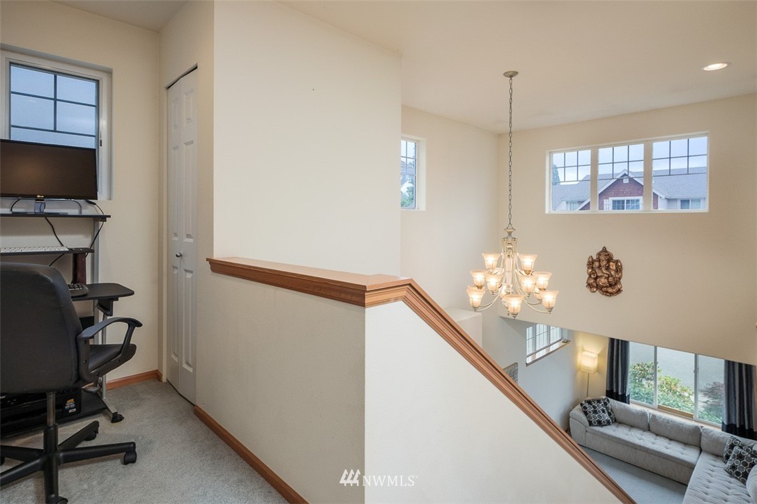 653 Vashon Place Northeast Renton, WA 98059 - Photo 13 of 24 Gallery Image 13