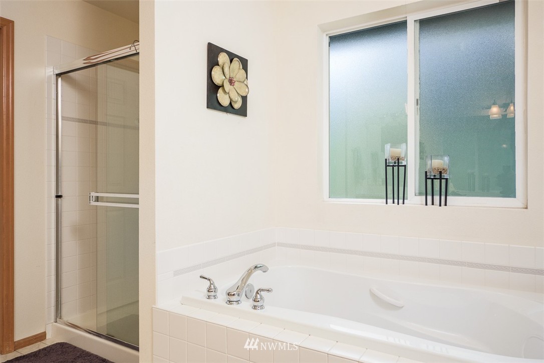 653 Vashon Place Northeast Renton, WA 98059 - Photo 18 of 24 Gallery Image 18