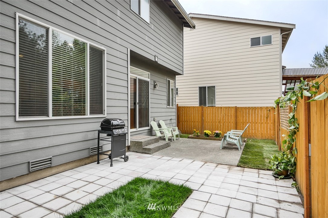 653 Vashon Place Northeast Renton, WA 98059 - Photo 23 of 24 Gallery Image 23