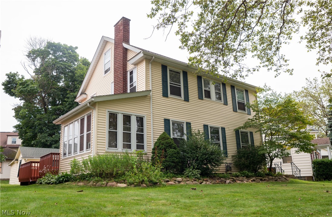 910 Ridge Road Northwest Canton, OH 44703 - Photo 2 of 30 Gallery Image 2