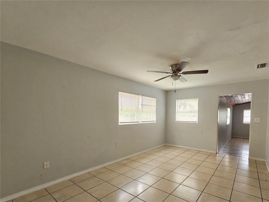 1212 West Marjorie Street Lakeland, FL 33815 - Photo 6 of 13 Gallery Image 6