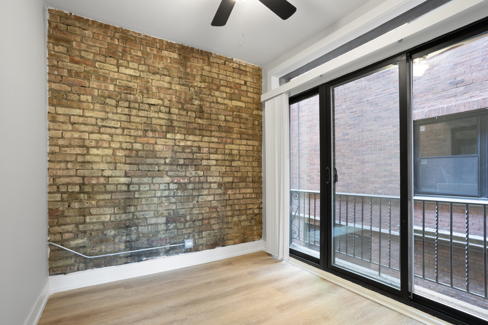 1552 West Juneway Terrace, Unit 2F Chicago, IL 60626 - Photo 6 of 20