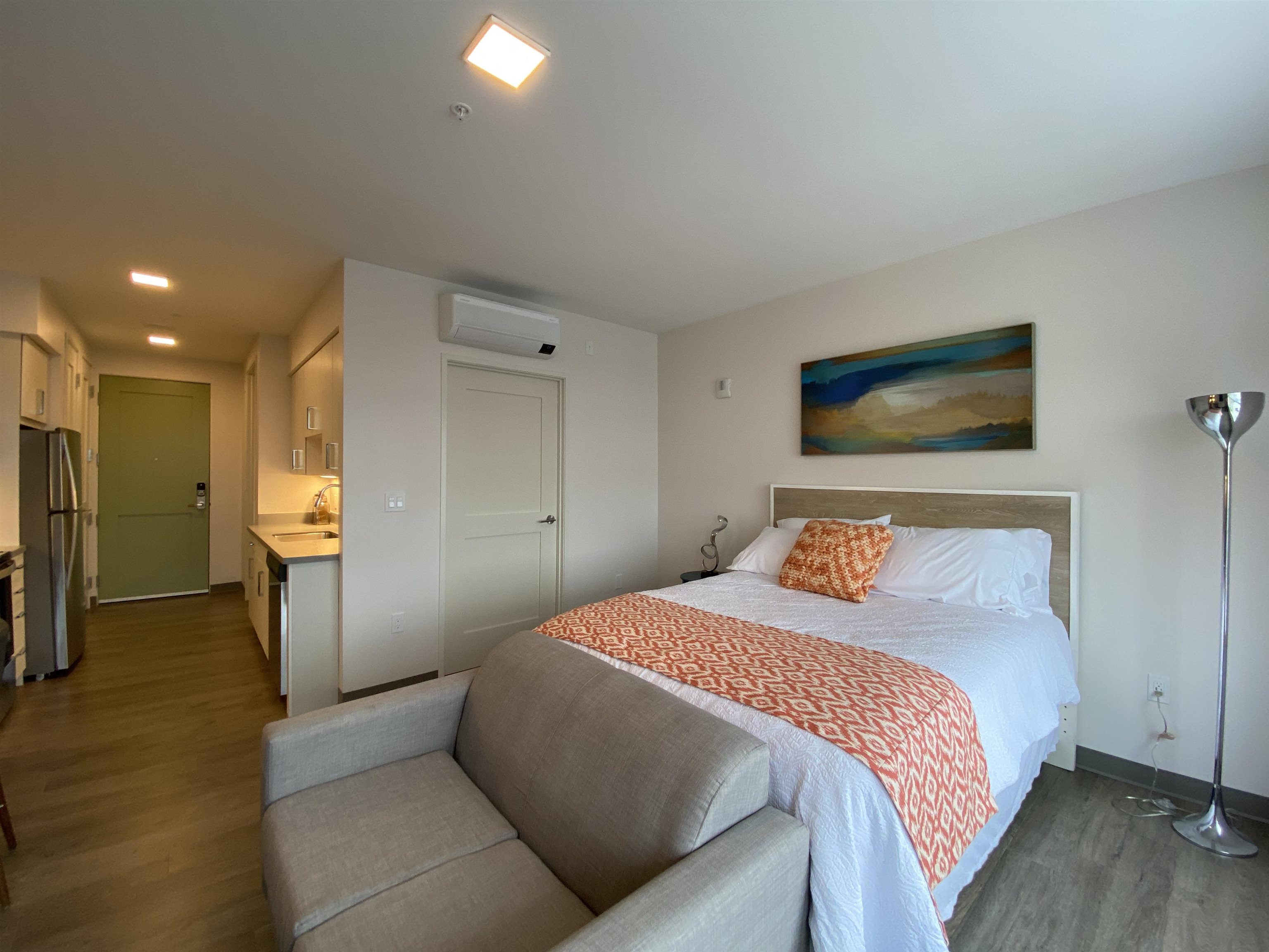 409 Elm Street, Unit 514 Manchester, NH 03101 - Photo 23 of 39