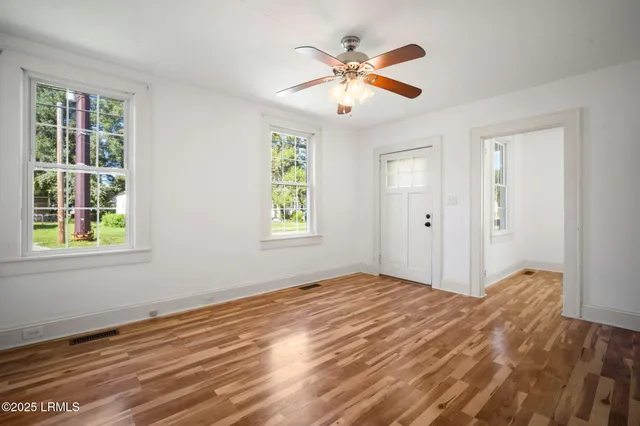 $327,000 | 2708 North Street, Beaufort, SC 29902