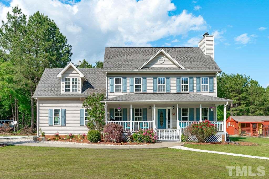 Estate House has three spacious bedrooms and two and a half bathrooms with rec room, loft, and bonus room.