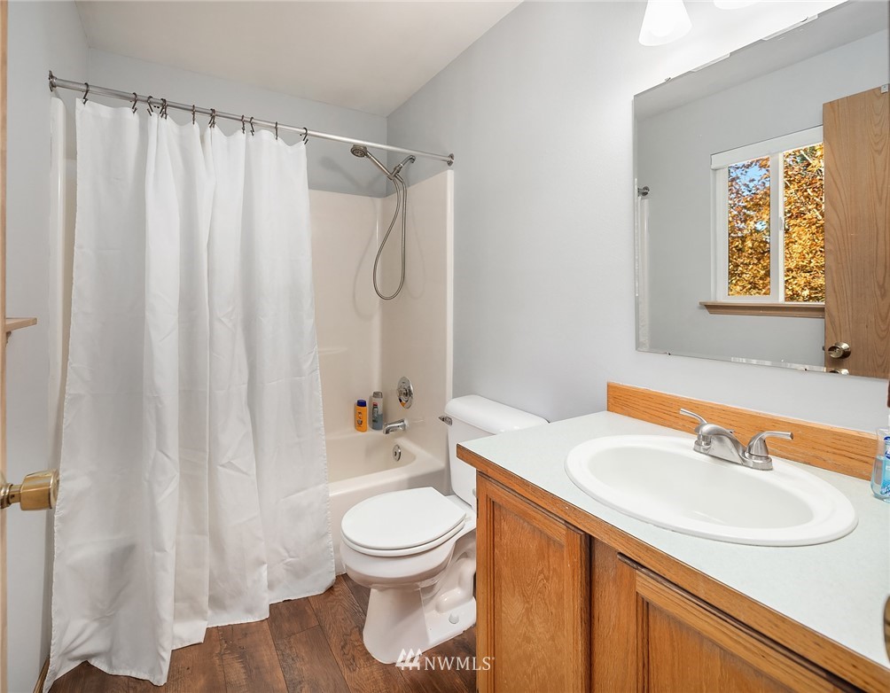 17551 Mountain View Road Southeast Monroe, WA 98272 - Photo 11 of 22 Gallery Image 11