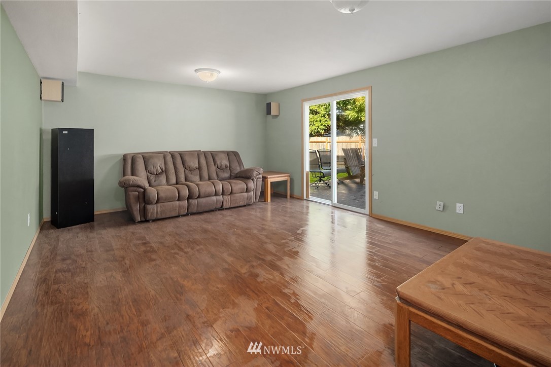 17551 Mountain View Road Southeast Monroe, WA 98272 - Photo 15 of 22 Gallery Image 15