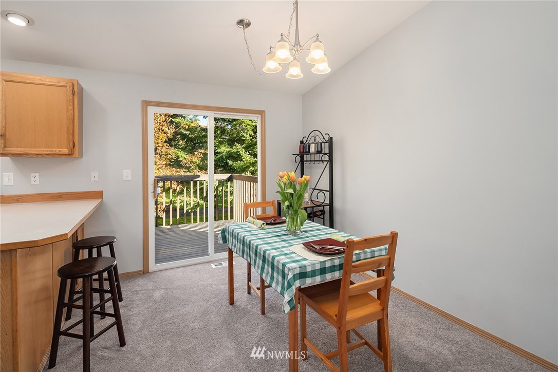 17551 Mountain View Road Southeast Monroe, WA 98272 - Photo 7 of 22 Gallery Image 7