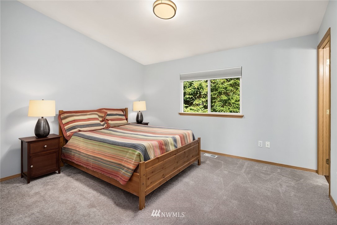 17551 Mountain View Road Southeast Monroe, WA 98272 - Photo 9 of 22 Gallery Image 9
