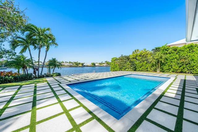 $6,500,000 | 40 Spoonbill Road, Manalapan, FL 33462