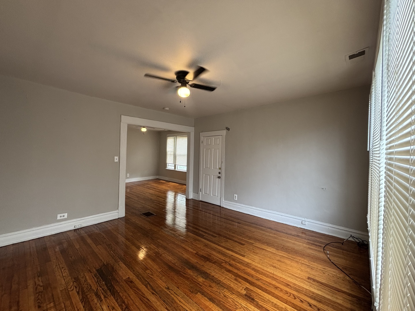 11201 South Normal Avenue Chicago, IL 60628 - Photo 10 of 18