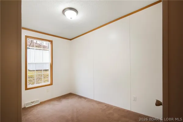 $189,900 | 38 Barr Harbor Lane, Gravois Mills, MO 65037