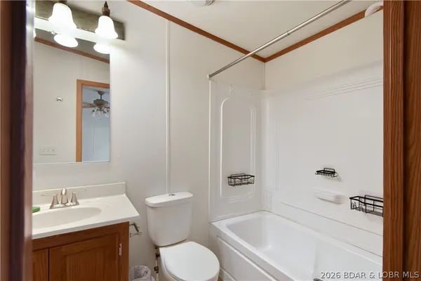 $189,900 | 38 Barr Harbor Lane, Gravois Mills, MO 65037
