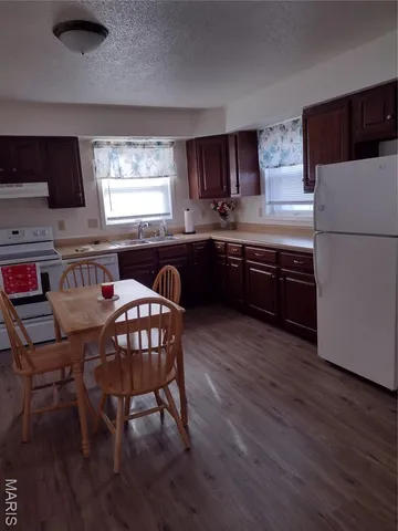 $139,900 | 16 North 16th Street, Bowling Green, MO 63334