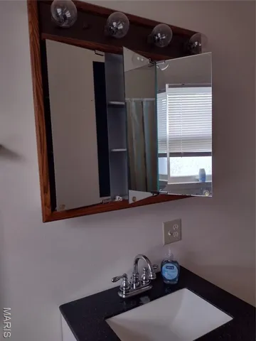 $139,900 | 16 North 16th Street, Bowling Green, MO 63334