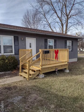 $139,900 | 16 North 16th Street, Bowling Green, MO 63334