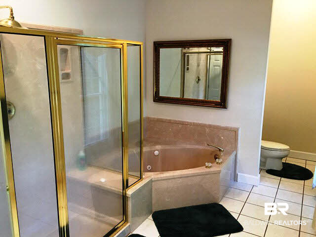 7450 Blakeley Ridge Drive Daphne, AL 36527 - Photo 8 of 35 Master Bath