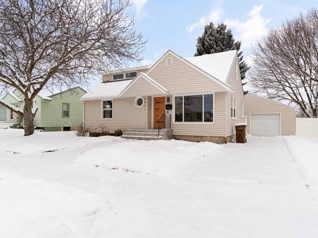 5921 North Ridgeview Place Spokane, WA 99205 - Photo 1 of 21 Gallery Image 1