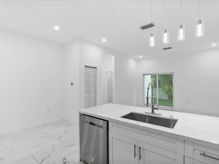 $565,000 | 533 Northwest 16th Avenue, Fort Lauderdale, FL 33311
