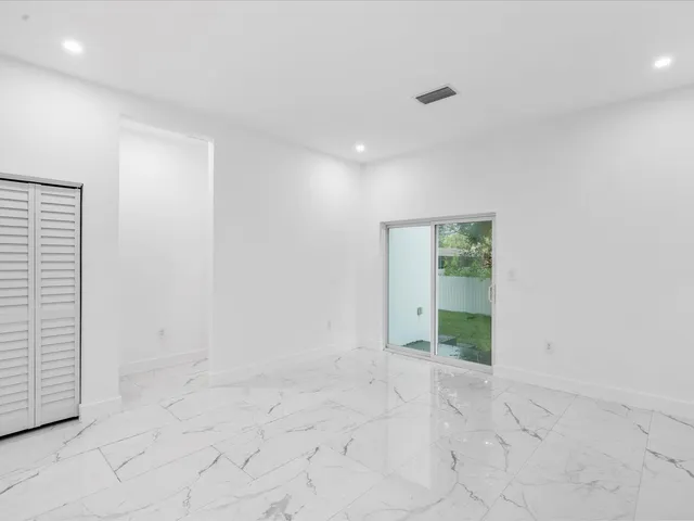 $565,000 | 533 Northwest 16th Avenue, Fort Lauderdale, FL 33311