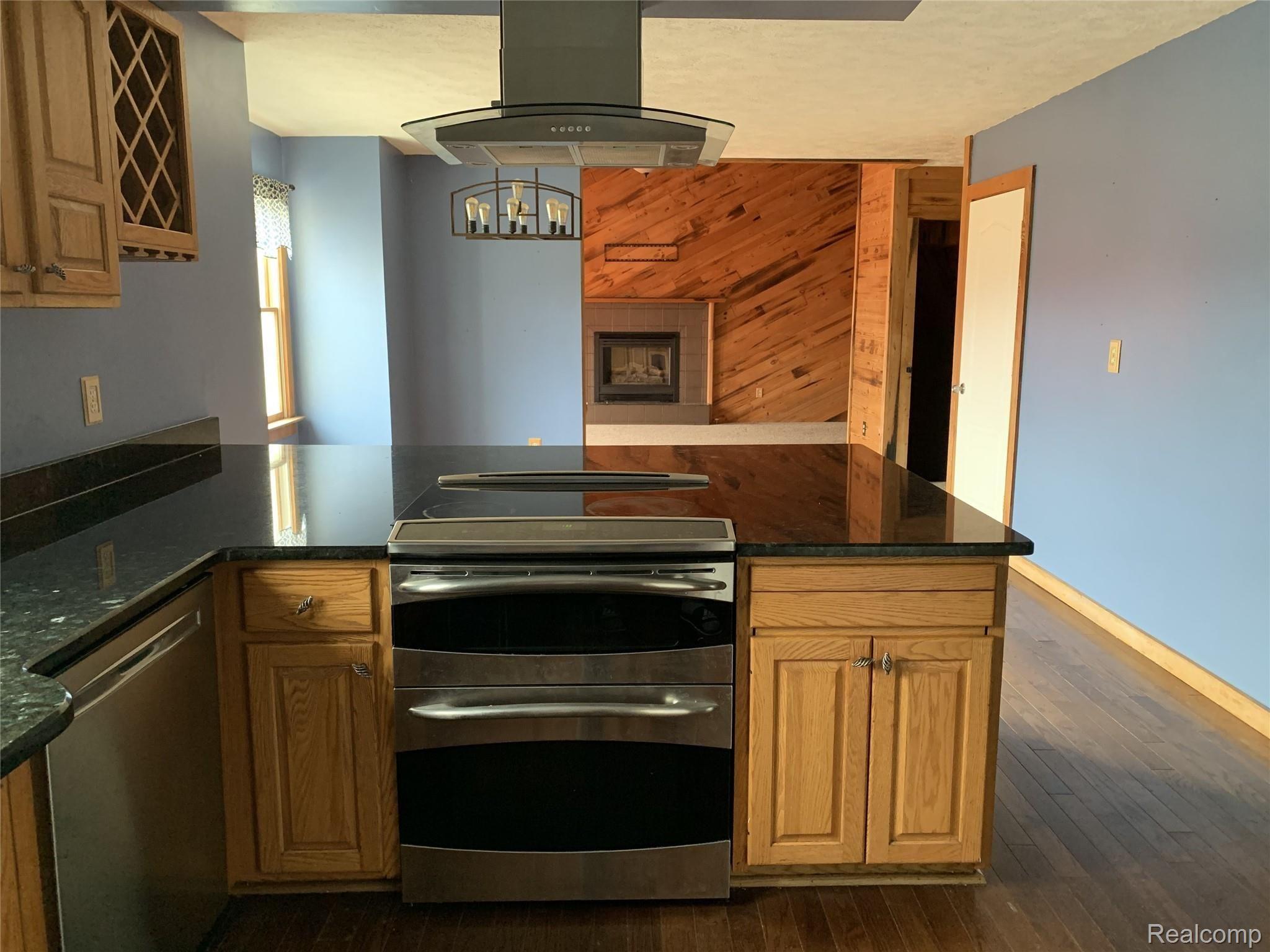6433 Sharpe Road Fowlerville, MI 48836 - Photo 28 of 44 Kitchen
