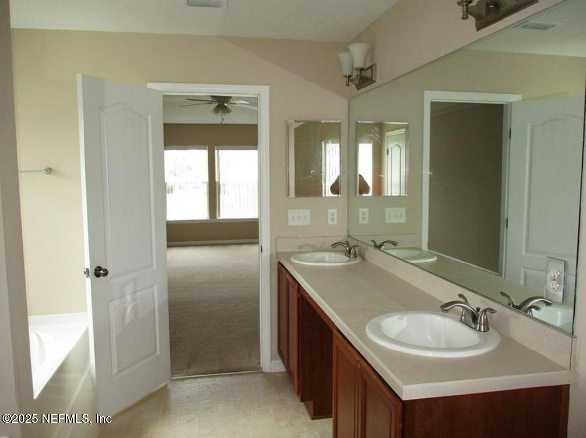 86339 Cartesian Pointe Drive Yulee, FL 32097 - Photo 14 of 20 Photoroom_20250430_183959