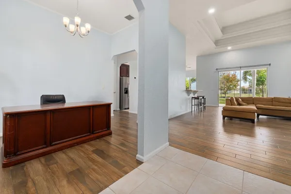 $525,000 | 2019 Southeast Mantua Street, Port St. Lucie, FL 34952