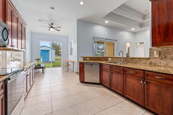 $525,000 | 2019 Southeast Mantua Street, Port St. Lucie, FL 34952