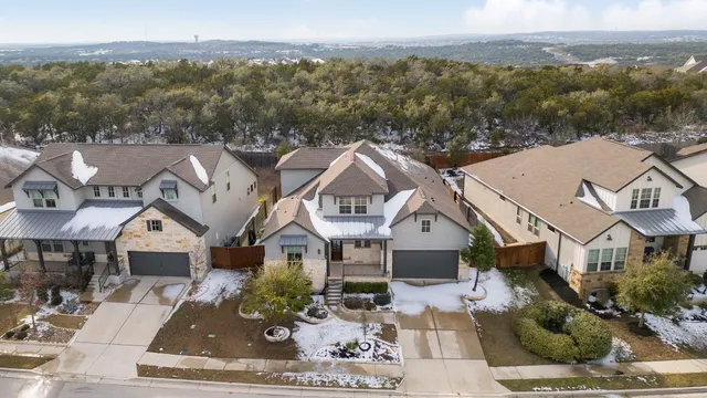 $619,900 | 592 Dayridge Drive, Dripping Springs, TX 78620