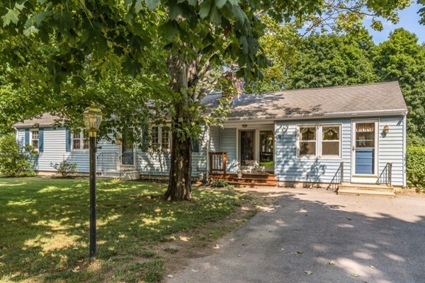 4 Maple Street Shirley, MA 01464 - Photo 2 of 26 Gallery Image 2
