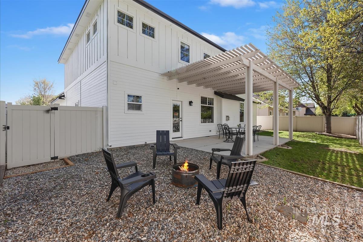 191 South Spring Lake Way Star, ID 83669 - Photo 33 of 35