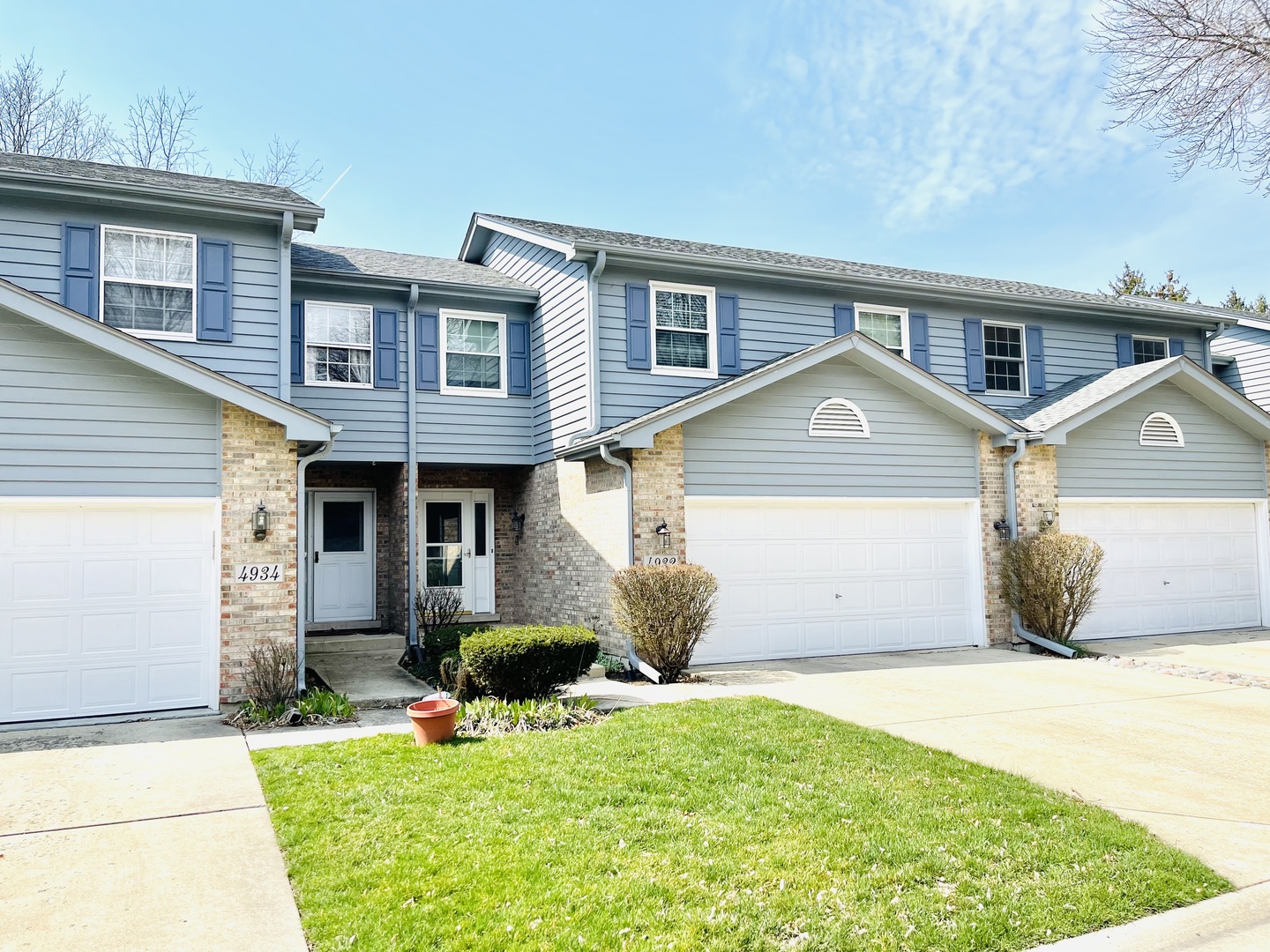4932 Riedy Place Lisle, IL 60532 - Photo 2 of 36 Gallery Image 2