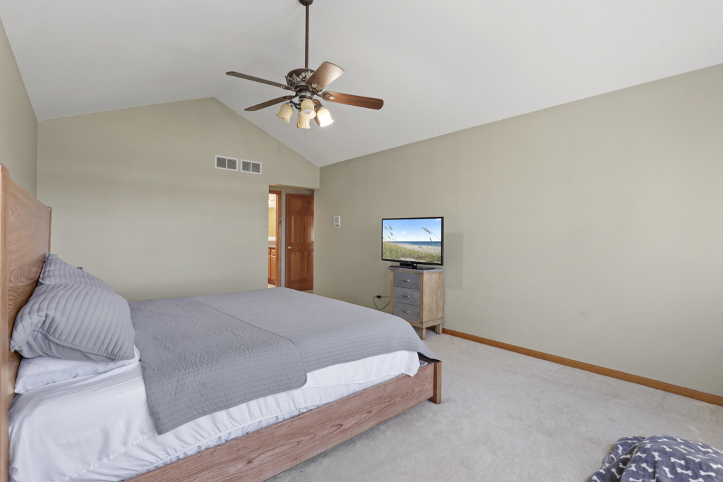4932 Riedy Place Lisle, IL 60532 - Photo 24 of 36 Gallery Image 24