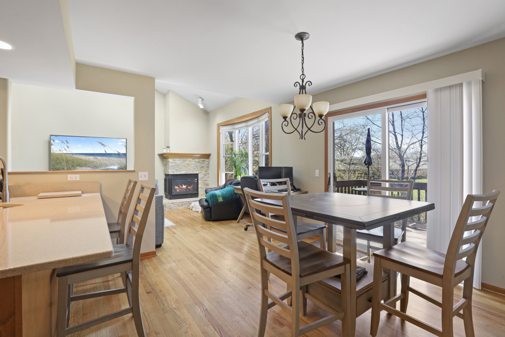 4932 Riedy Place Lisle, IL 60532 - Photo 9 of 36 Gallery Image 9