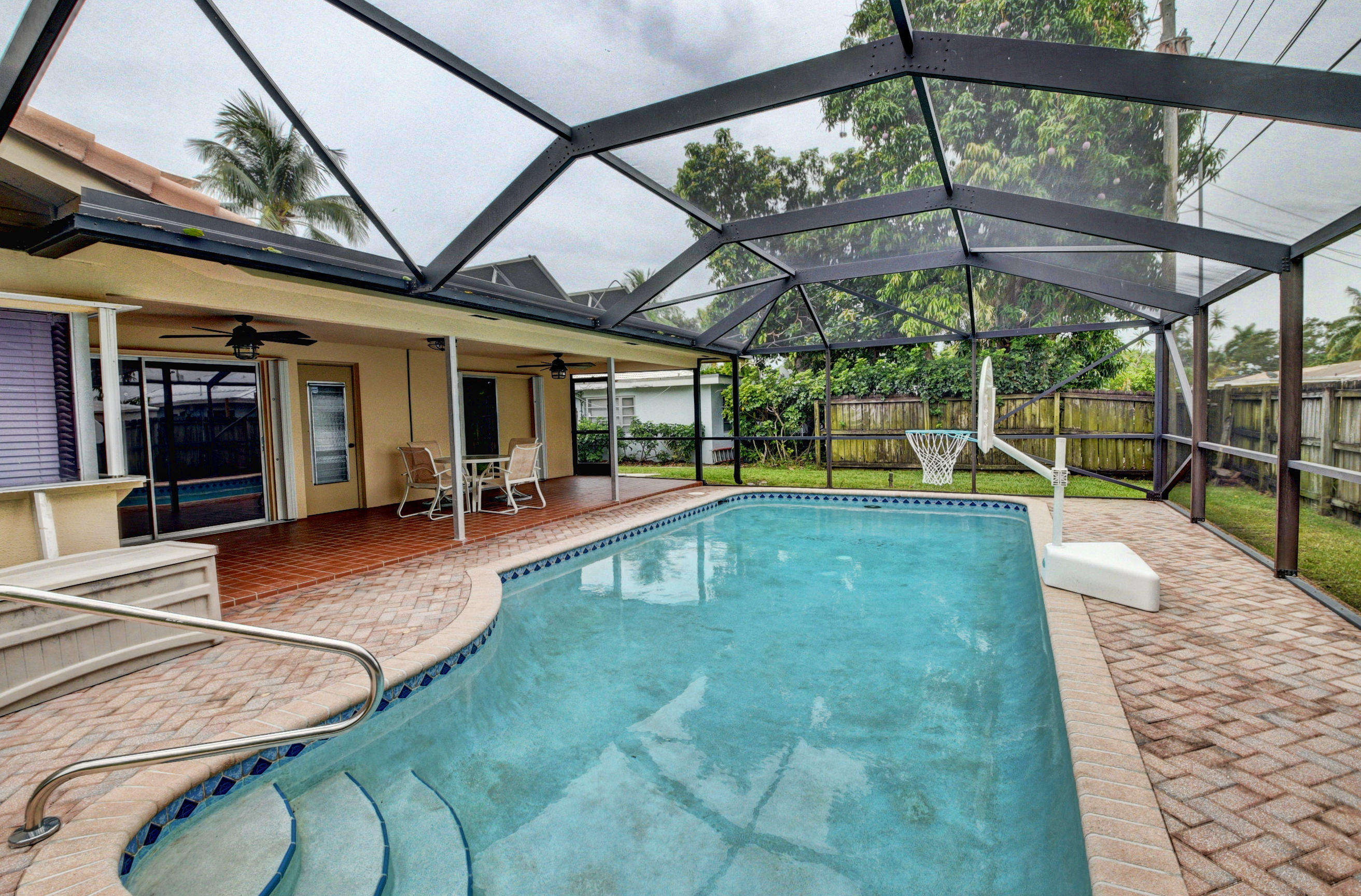 975 Southwest 12th Terrace Boca Raton, FL 33486 - Photo 20 of 28 Pool/Patio