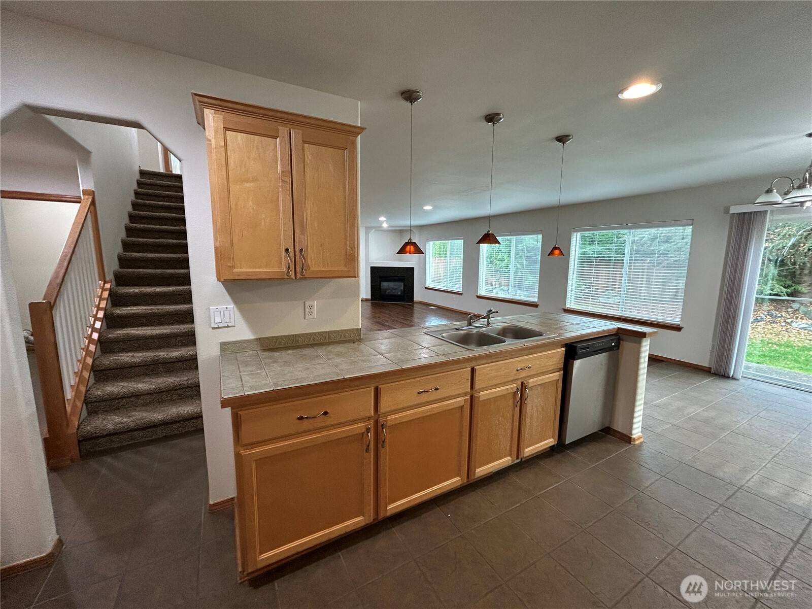 31114 29th Court Southwest Federal Way, WA 98023 - Photo 11 of 40 a bathroom with granite countertop a sink a toilet and a tub